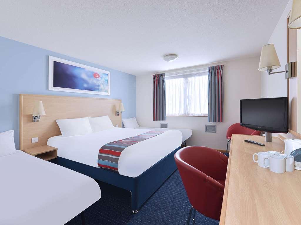 Travelodge Stirling M80 Cambusbarron Rom bilde