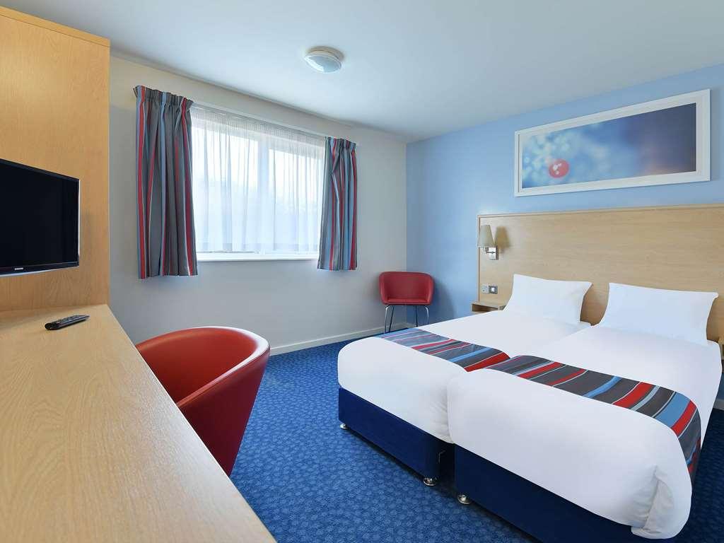 Travelodge Stirling M80 Cambusbarron Rom bilde