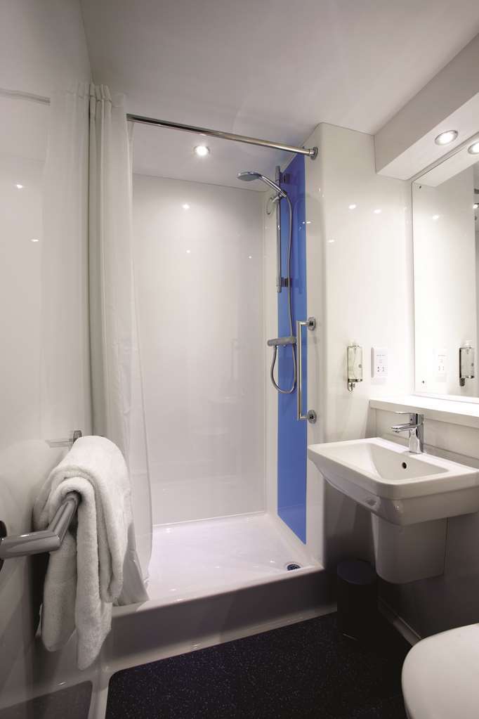 Travelodge Stirling M80 Cambusbarron Rom bilde